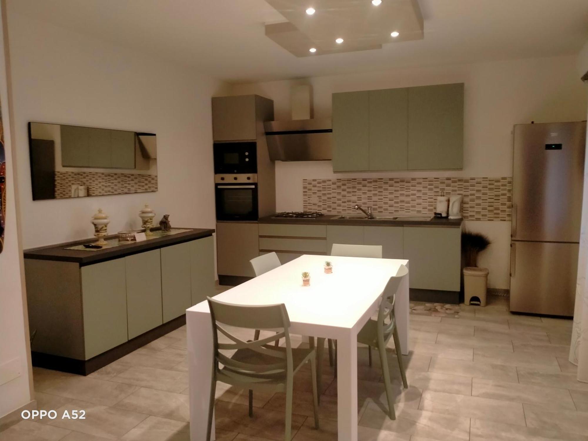 Apartamento Perla Di Mare Montesilvano Marina Exterior foto